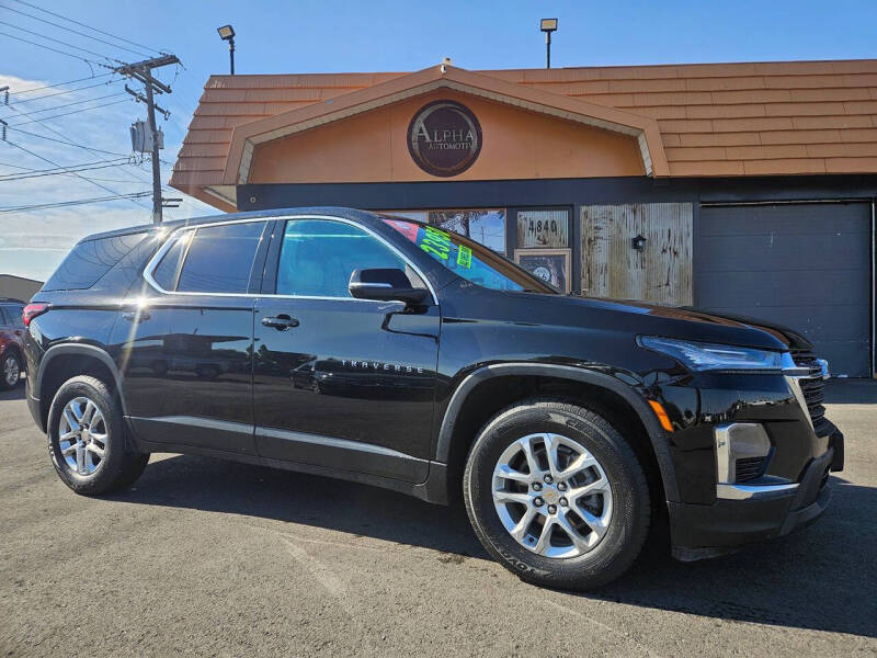 2022 Chevrolet Traverse LS's photo