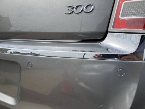 2012 Chrysler 300 Limited