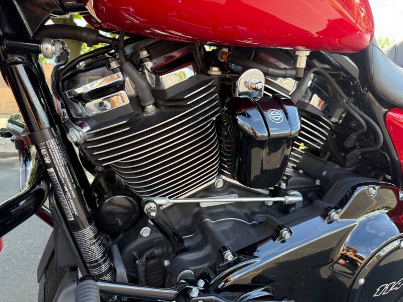 2022 Harley-Davidson Street Glide