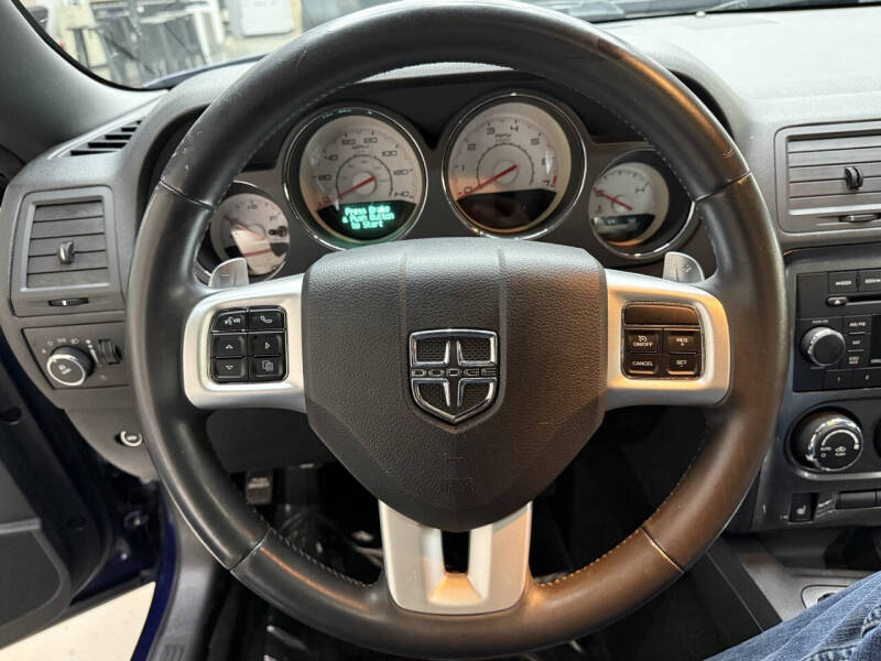 2013 Dodge Challenger SXT