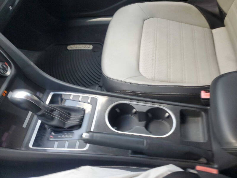 2015 Volkswagen Passat
