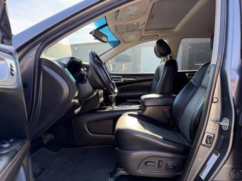 2019 Nissan Pathfinder SL