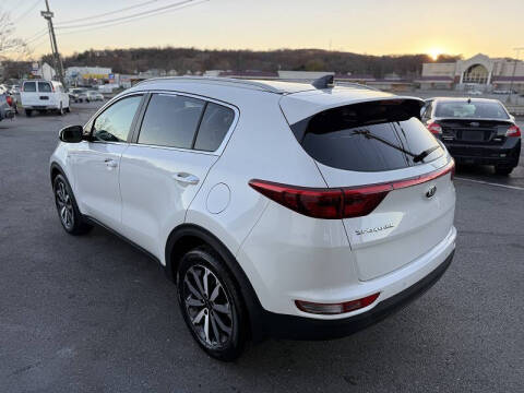 2017 Kia Sportage EX