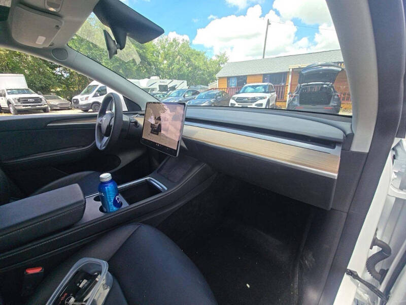 2023 Tesla Model Y Performance