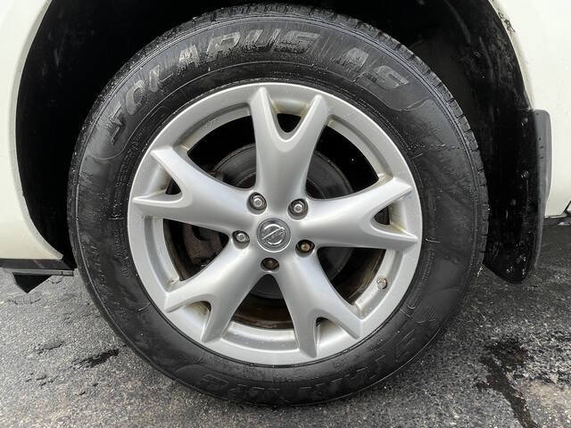 2011 Nissan Rogue SV