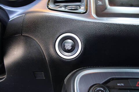 2017 Dodge Challenger SXT