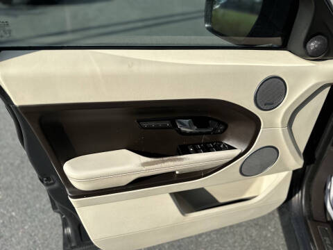 2013 Land Rover Range Rover Evoque Prestige