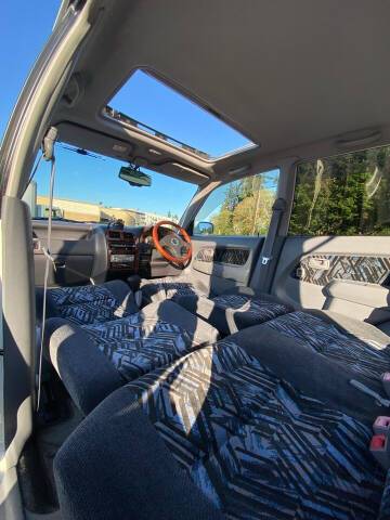 1998 Daihatsu Pyzar Charade