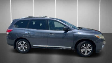 2014 Nissan Pathfinder SL