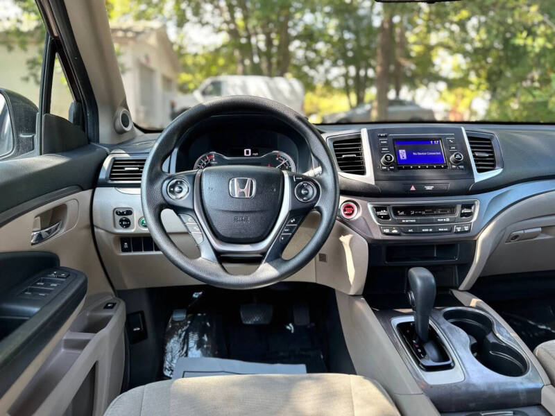 2017 Honda Pilot LX