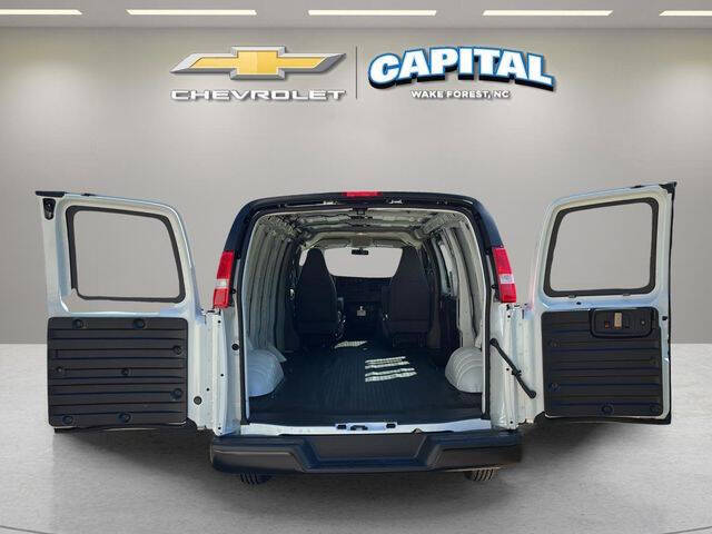 2026 Chevrolet Express 2500