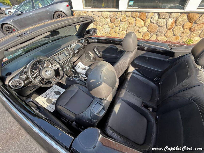 2013 Volkswagen Beetle Convertible