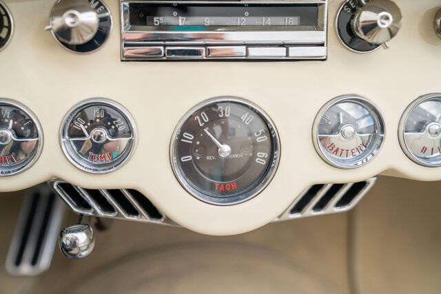 1957 Chevrolet Corvette 16