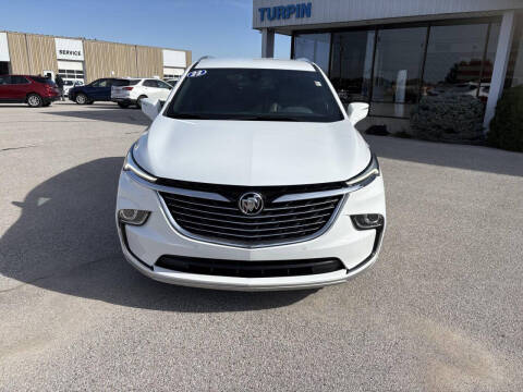 2023 Buick Enclave Essence