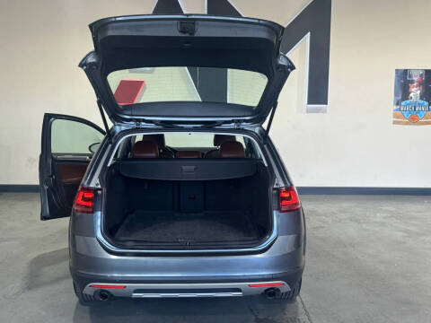 2017 Volkswagen Golf Alltrack