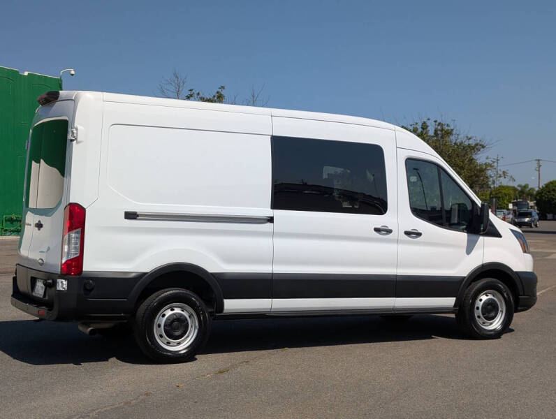 2024 Ford Transit 250
