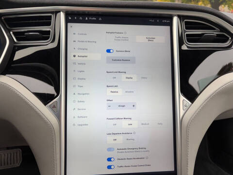 2016 Tesla Model S 70