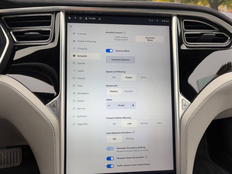 2016 Tesla Model S 70