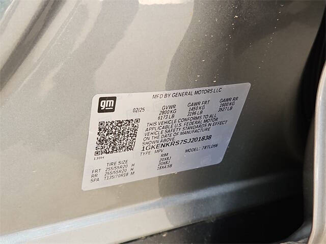 2025 GMC Acadia Elevation