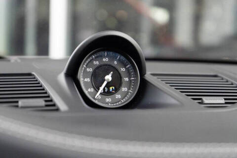 2022 Porsche 911 Carrera 4 GTS