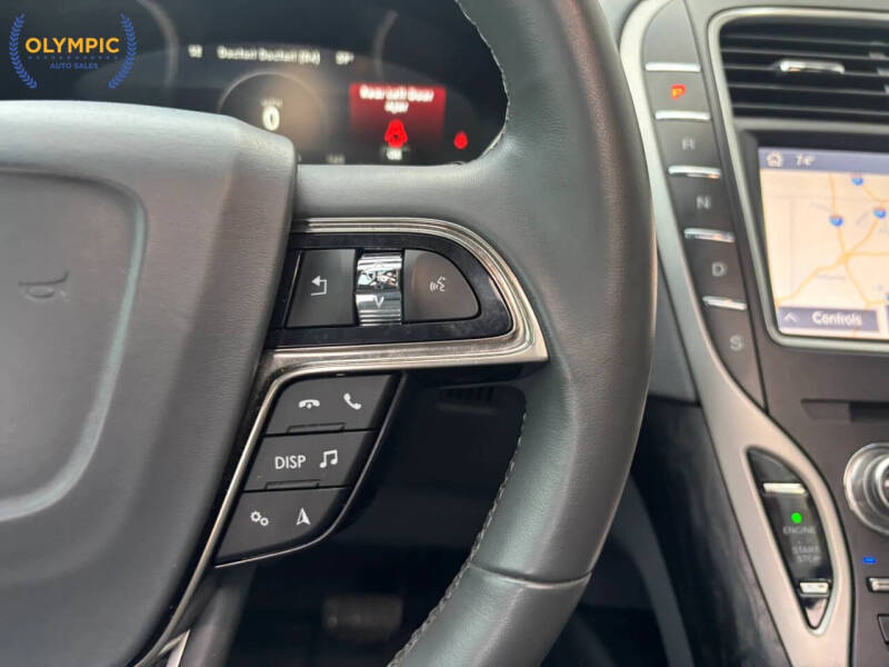 2019 Lincoln Nautilus Reserve