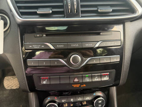 2018 Infiniti QX30 Premium