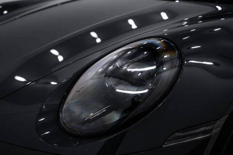 2025 Porsche 911 Carrera 4 GTS