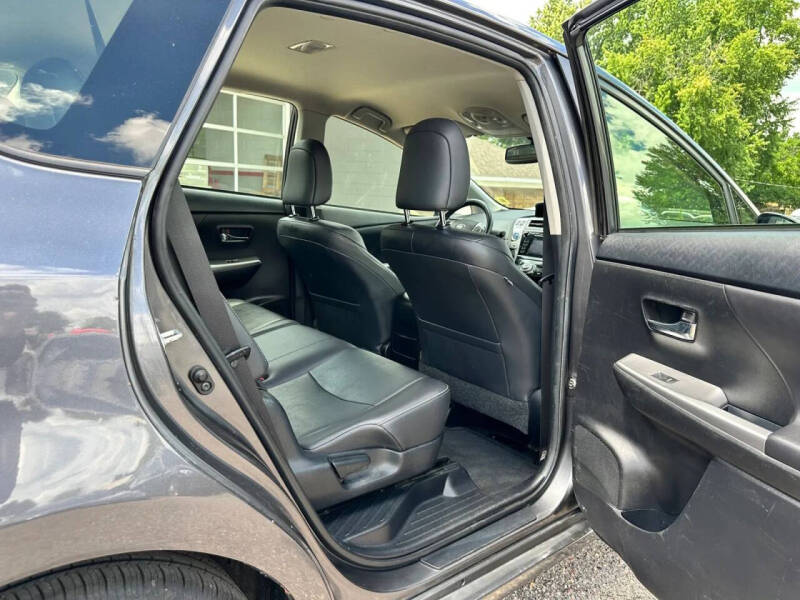 2016 Toyota Prius v