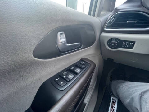 2019 Chrysler Pacifica Touring L Plus