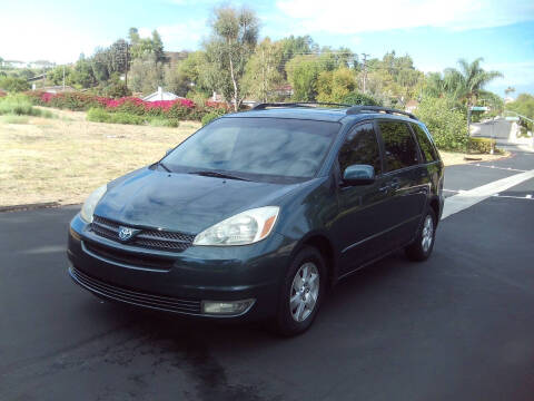 2004 Toyota Sienna XLE Limited 7 Passenger