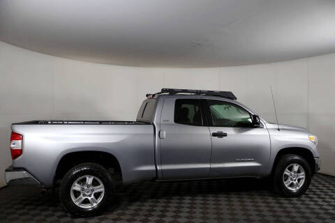 2017 Toyota Tundra SR5