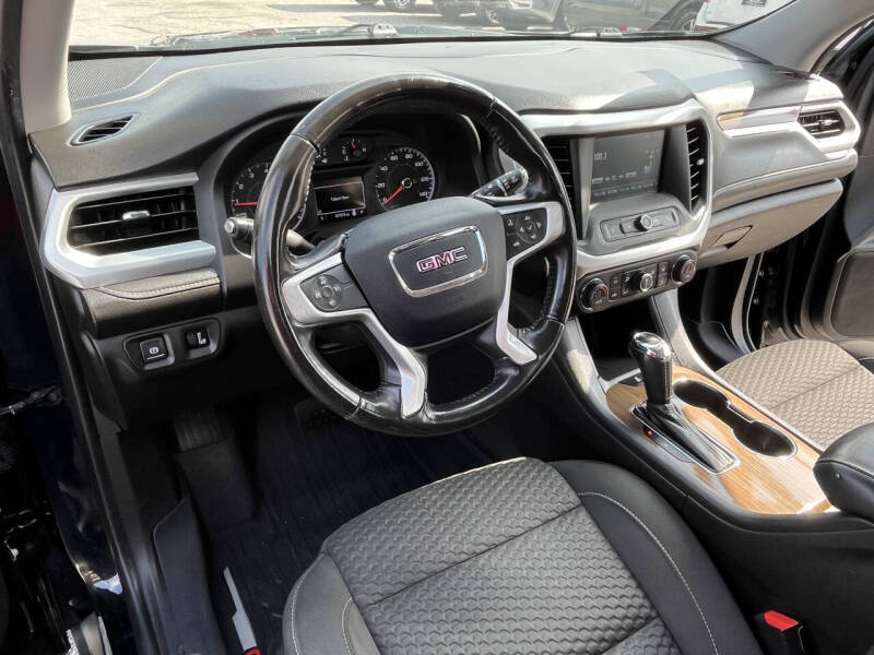 2019 GMC Acadia SLE-1