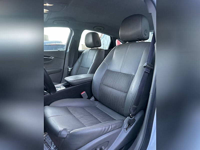 2017 Chevrolet Impala LT