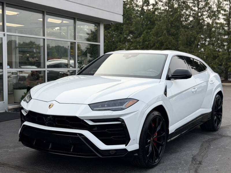 2022 Lamborghini Urus