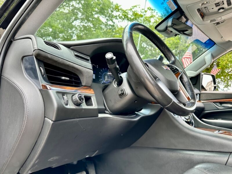 2018 Cadillac Escalade SUV - $34,995