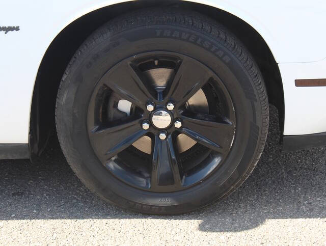 2016 Dodge Challenger SXT