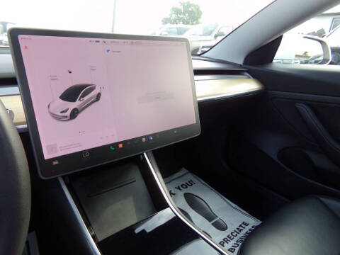 2020 Tesla Model 3 Standard Range Plus