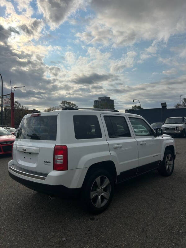 2017 Jeep Patriot High Altitude Edition photo 11