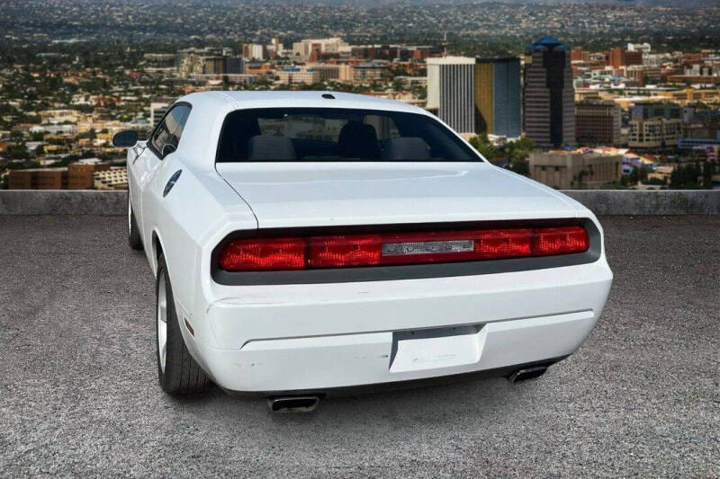 2014 Dodge Challenger SXT