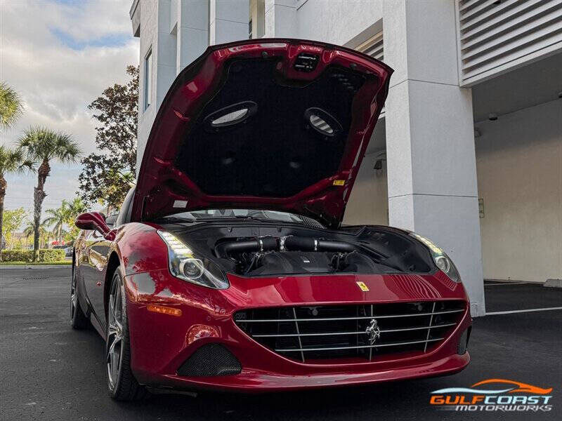 2016 Ferrari California T