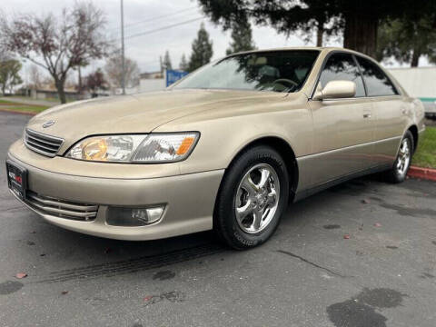 2000 Lexus ES 300