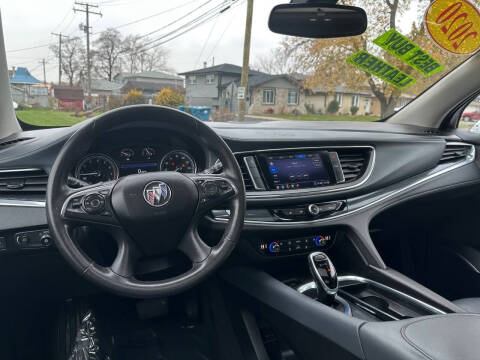 2020 Buick Enclave Essence