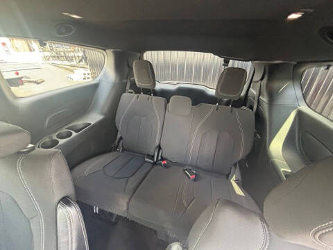 2019 Chrysler Pacifica Touring Plus