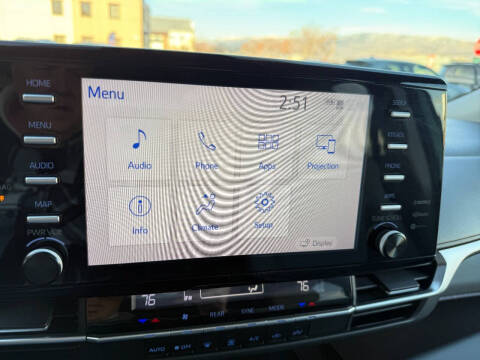 2024 Toyota Sienna LE 8-Passenger