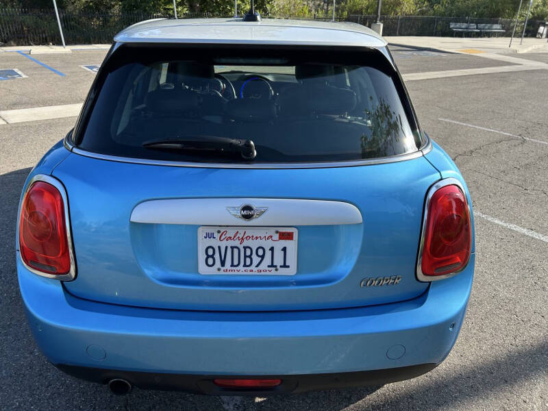 2015 MINI Hardtop 4 Door Cooper