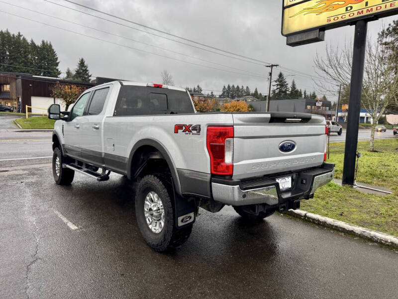 2019 Ford F-350 Super Duty Lariat