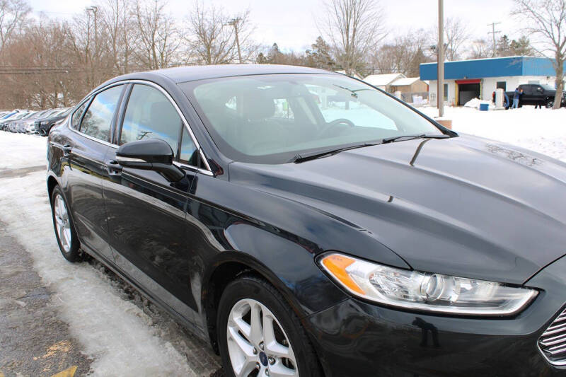 2014 Ford Fusion SE