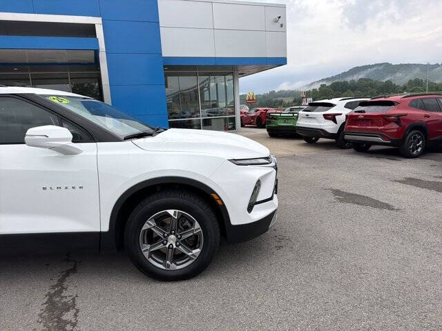 2024 Chevrolet Blazer LT