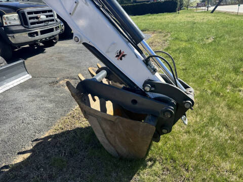 2022 Bobcat E42