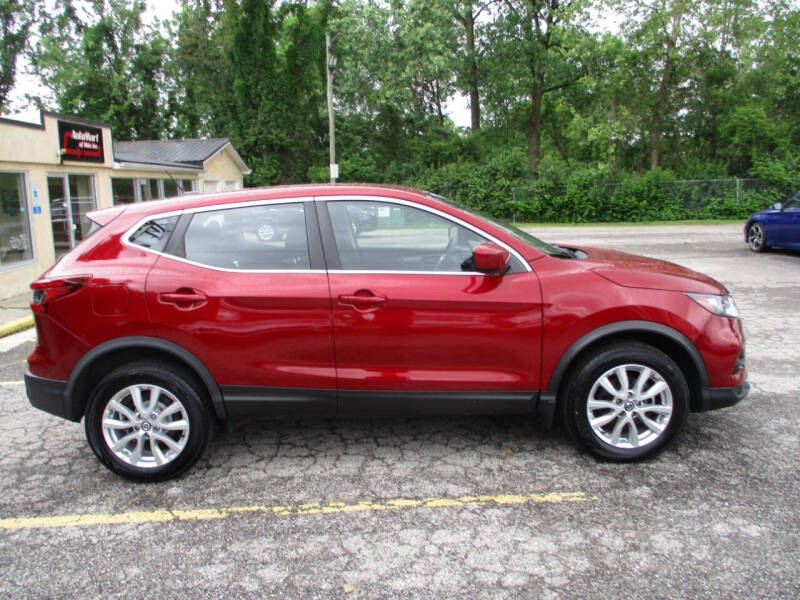 2020 Nissan Rogue Sport S